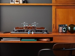 LEGO® Creator Expert 10277 Lokomotiva Krokodýl

