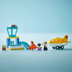 LEGO® DUPLO® 10443 Poprvé na letišti
