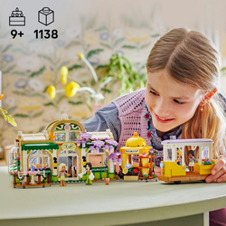 LEGO® Friends 42671 Kavárna plná rostlin a květinářství
