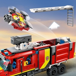 LEGO® City 60374 Velitelský vůz hasičů
