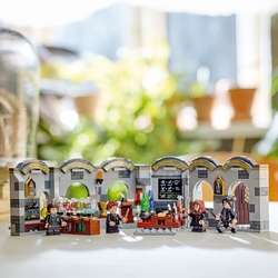 LEGO® Harry Potter™ 76431 Bradavický hrad: Hodina lektvarů
