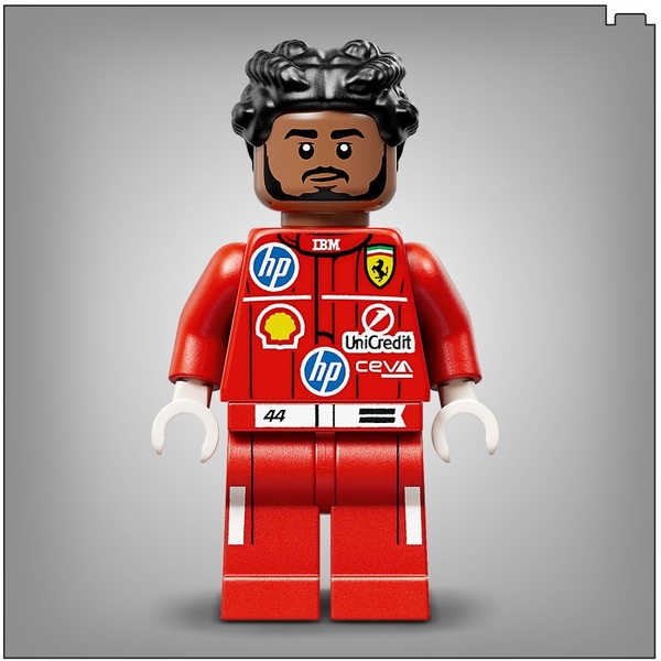 LEGO® Editions 43022 Helma Lewis Hamilton ze Scuderia Ferrari HP