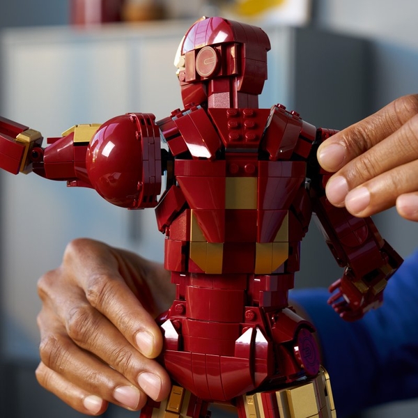 LEGO® Marvel 76344 Iron Man Mark 3: sběratelská edice